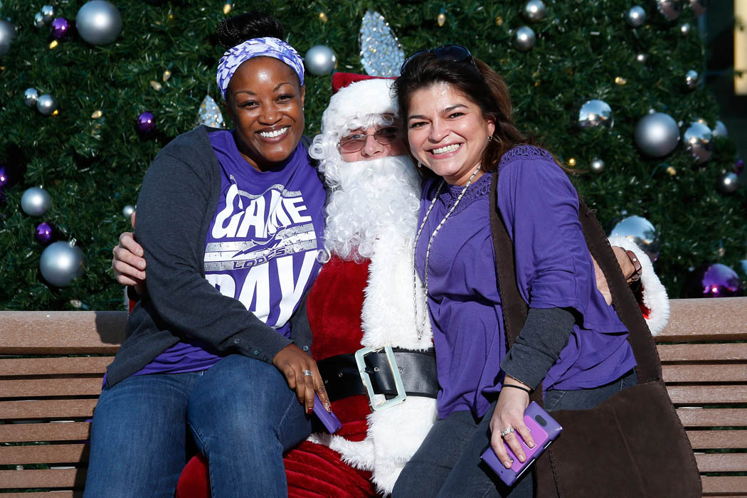 Smiles with Santa at GCU Christmas party GCU News