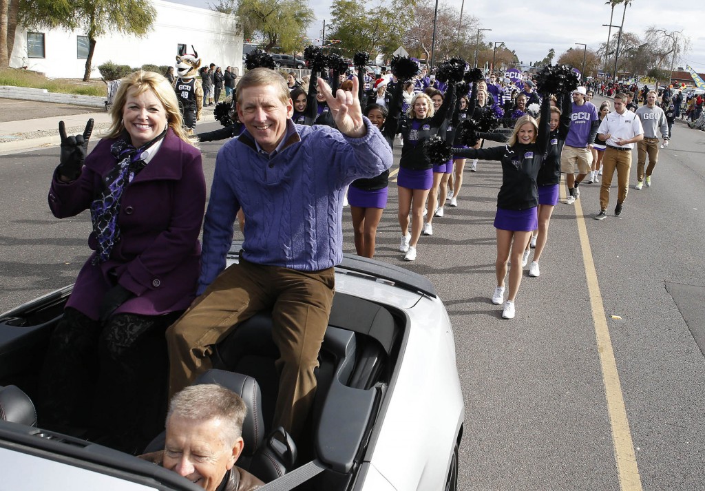 GCU is wellrepresented in Glendale Hometown Christmas Parade GCU News