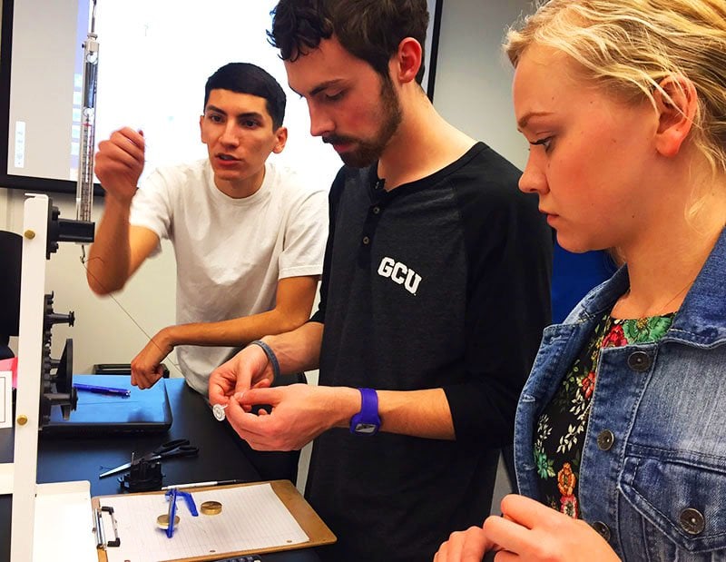 It's a show of hands as students engineer solutions - GCU News