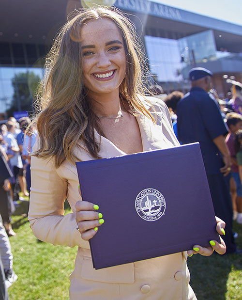 Slideshow Spring commencement, Thursday afternoon ceremony GCU News
