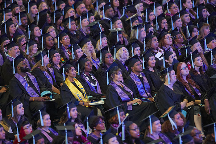 Slideshow: Spring commencement, Saturday afternoon ceremony - GCU News