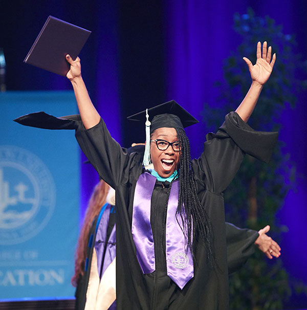 Slideshow Spring commencement, Saturday afternoon ceremony GCU News
