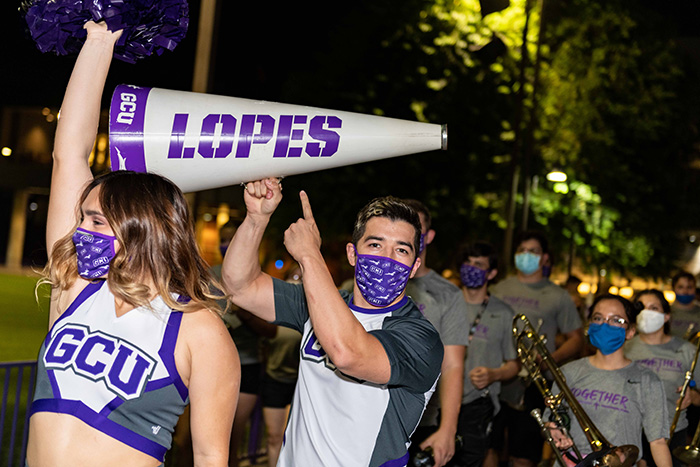 Gcu Wolves Slideshow: Spirit teams enliven campus - GCU News