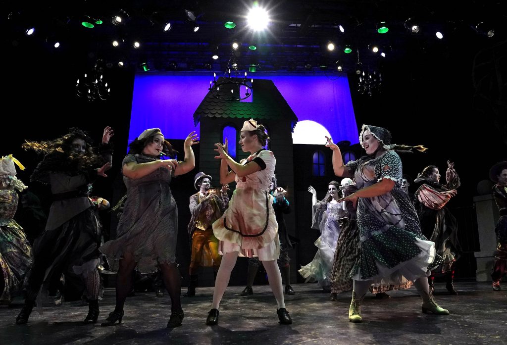 Slideshow: 'The Addams Family' - GCU News