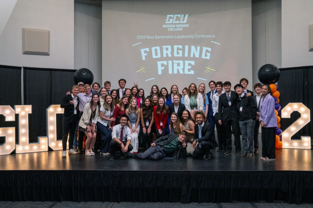 Ingram Honors College fuels flames of leadership at 'Forging Fire' conference