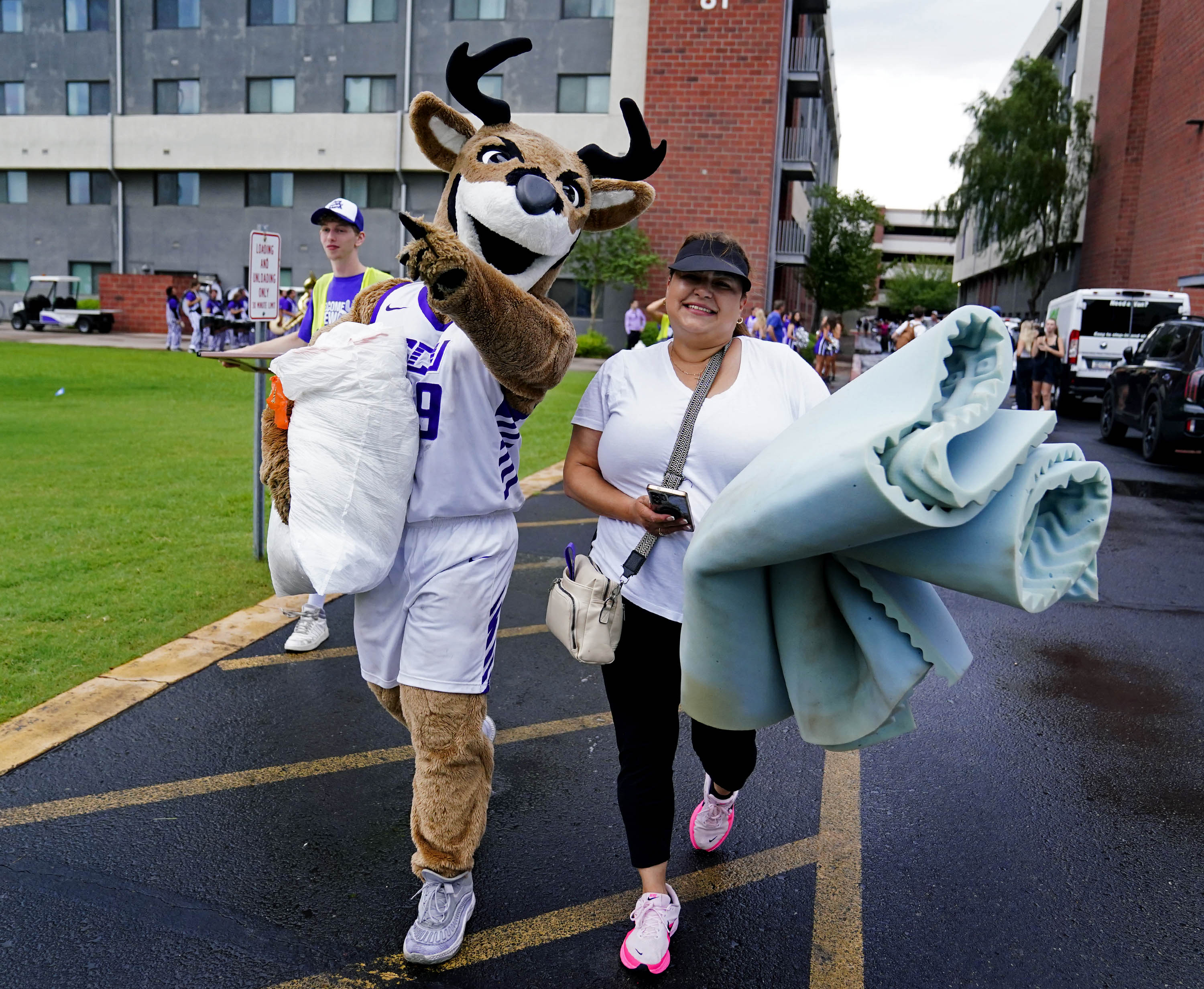 Welcome Week move-in