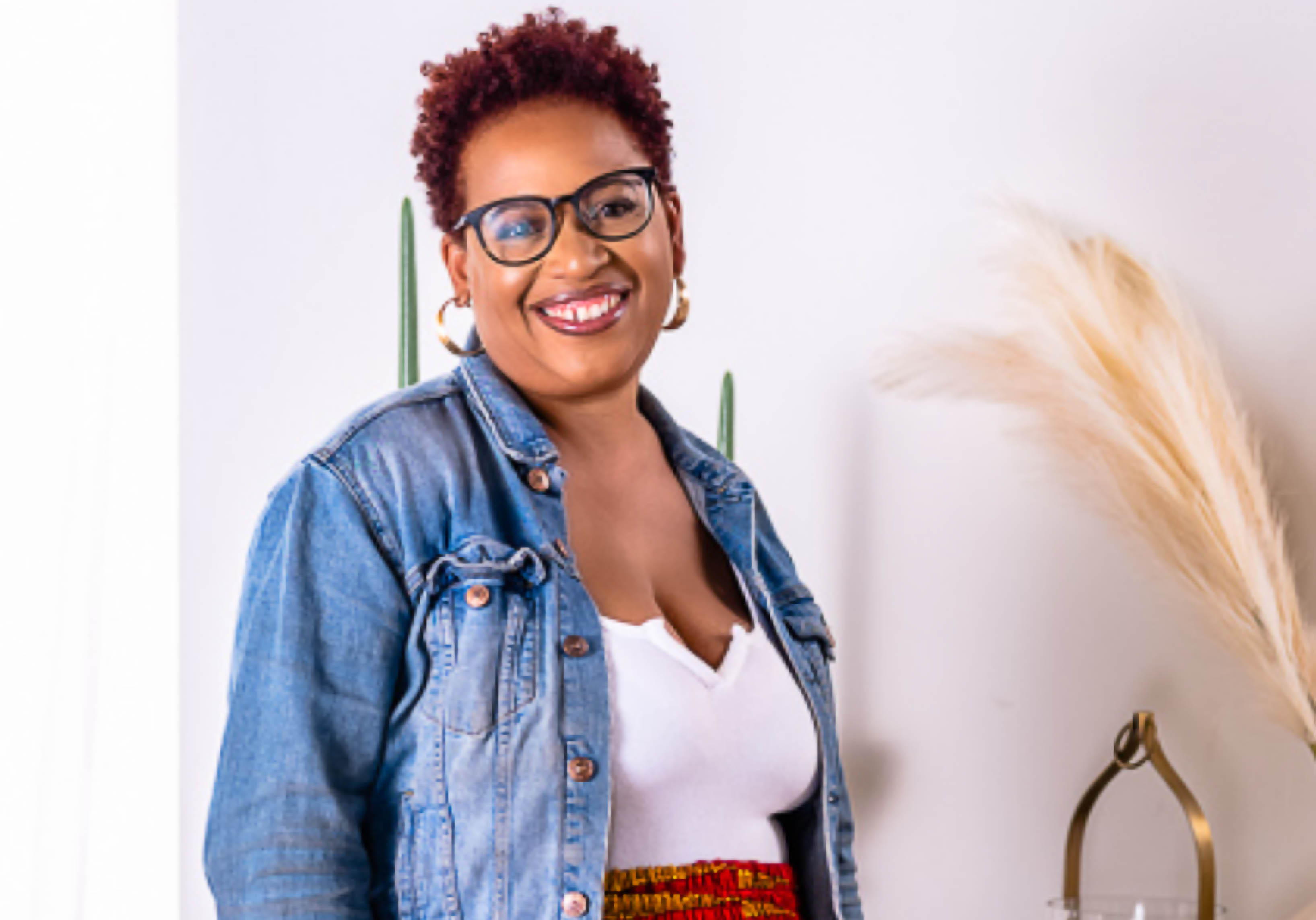 Grad whose businesses celebrate African diaspora feeds her academic curiosity at GCU