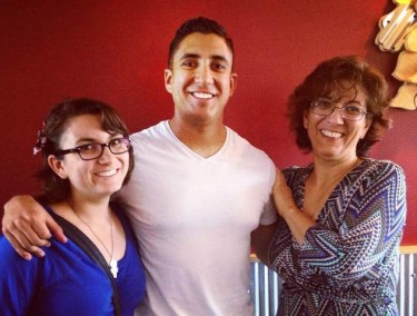 Lance Leon with his sister, Chantel, and his mother, Jackie Gomez.