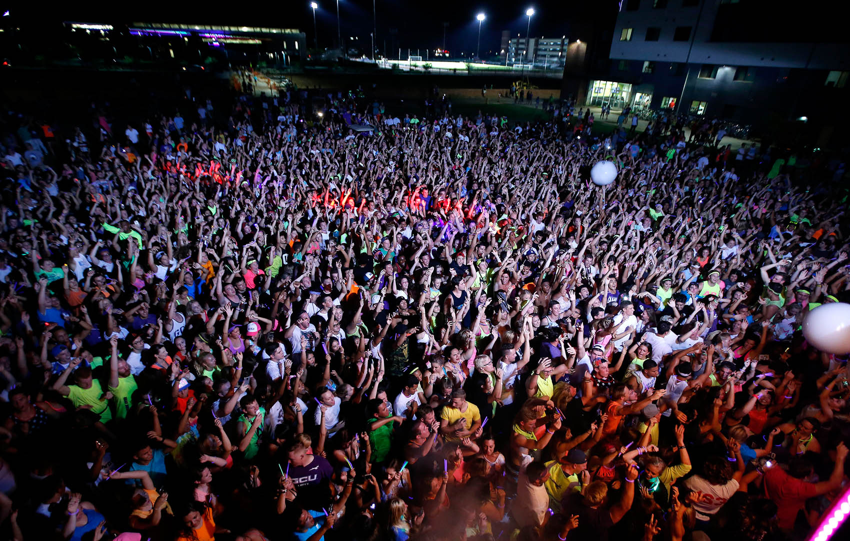 Students light up The Grove during Glow Party GCU Today