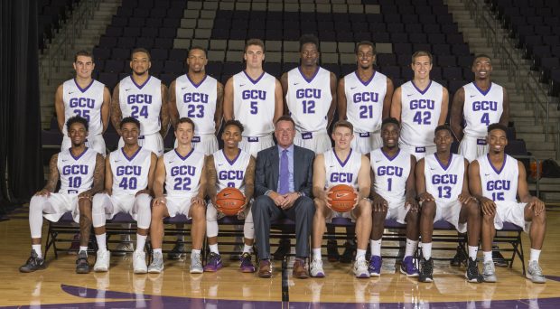 Men's basketball players say 'cheese' on Media Day - GCU Today